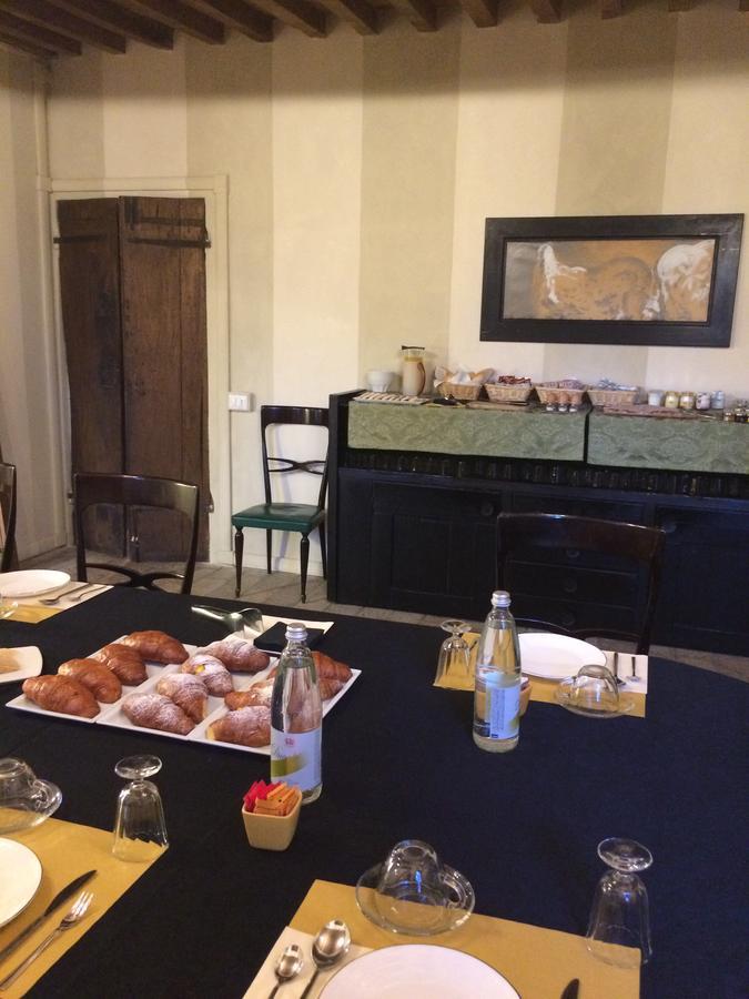 Room And Breakfast Torre Felino Экстерьер фото