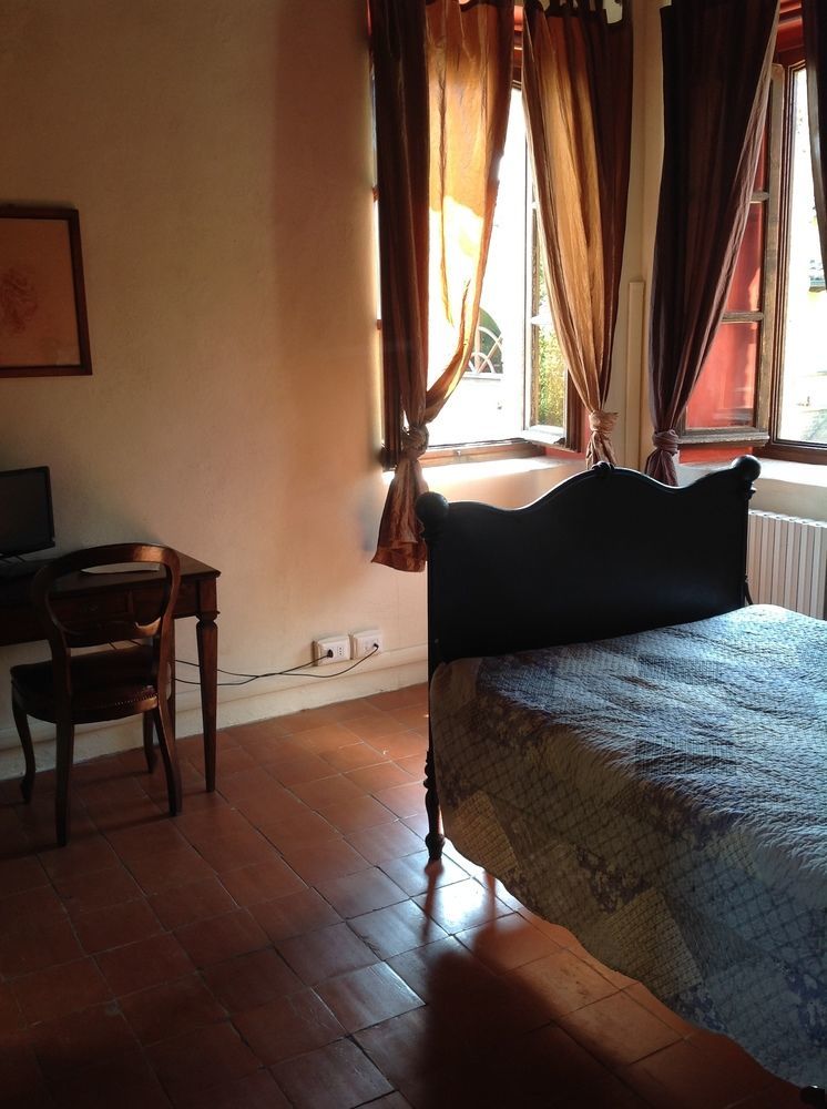 Room And Breakfast Torre Felino Экстерьер фото